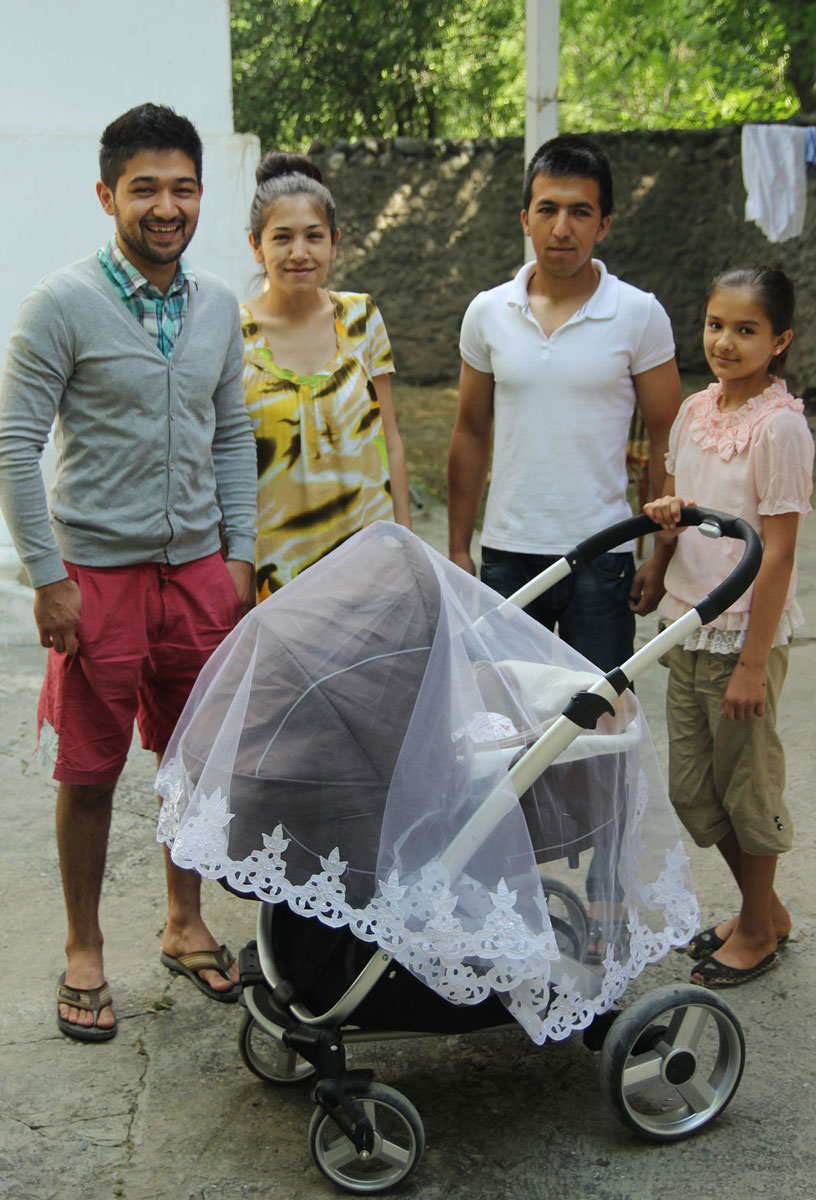 Davronbek-und-seine-Familie